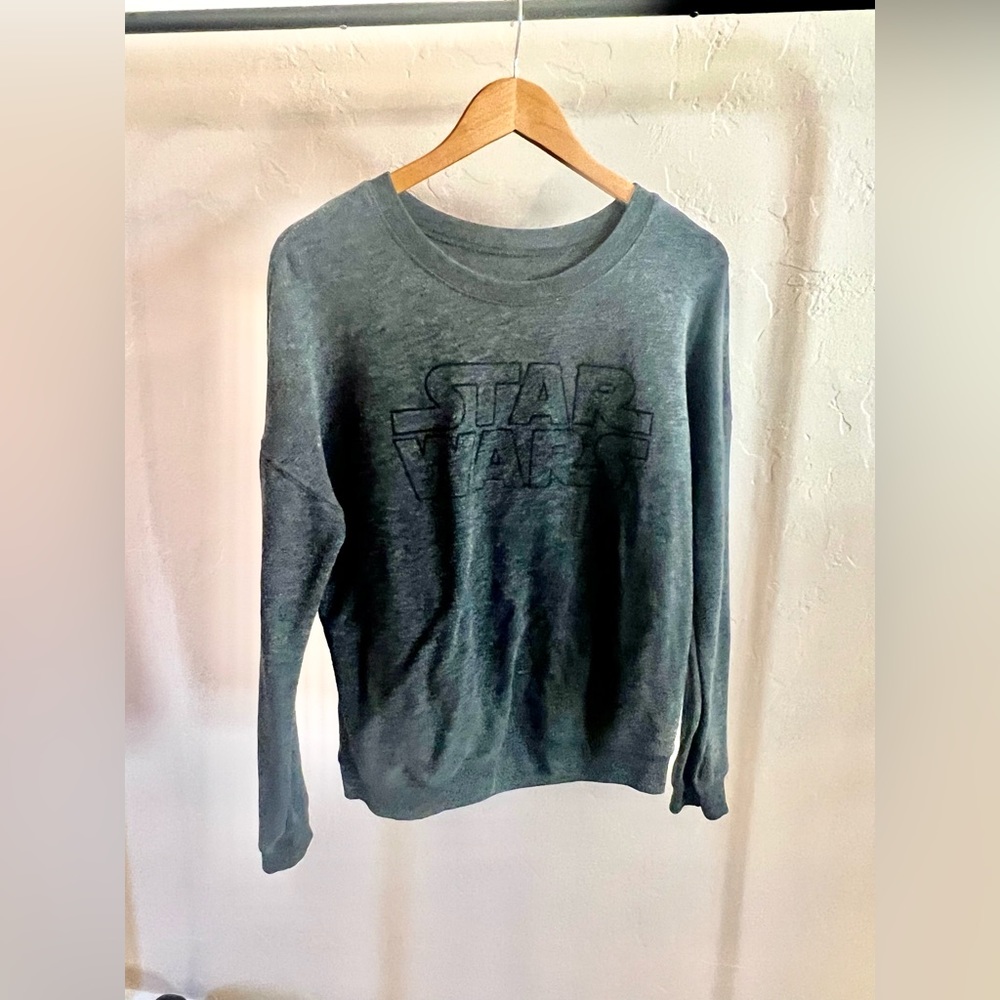 Star Wars Dark Grey SUPER SOFT Sweatshirt, Size Large